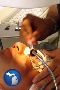 lasik laser eye surgery for vision correction - with Michigan icon